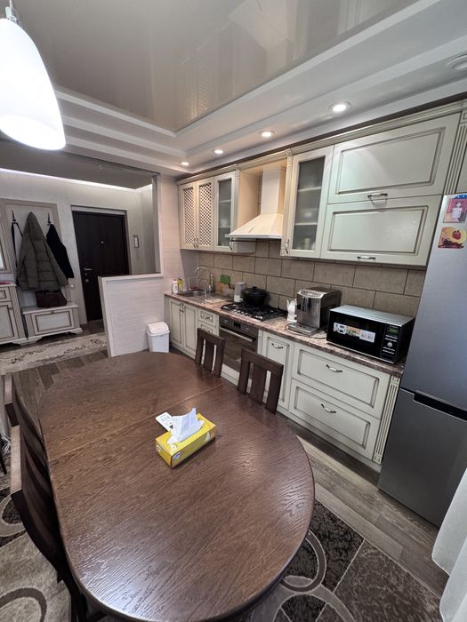 Здам 4-к квартиру з ремонтом Фрунзенський Донецьке шосе