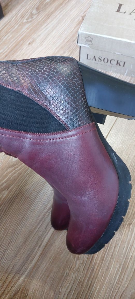 Botki skórzane Lasocki, rozmiar 40