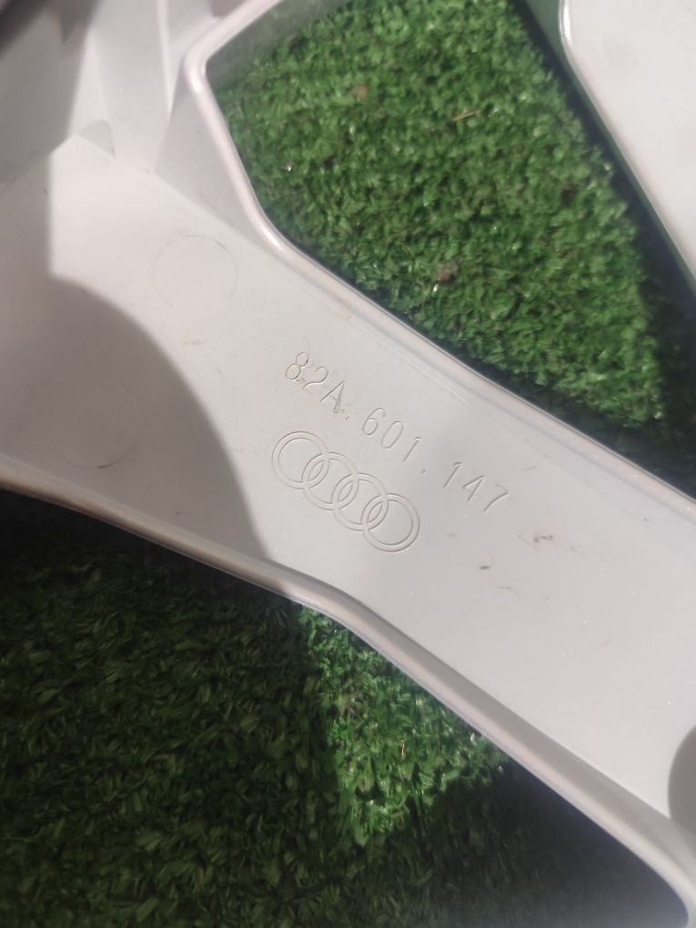 Kołpaki OE Audi 15" stan bdb