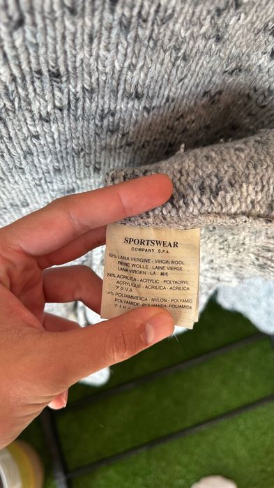 винтажный светр C.P Company з патчем М сайз