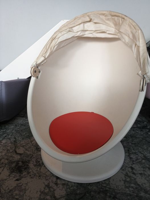 Fotel obrotowy Ikea tzw jajko