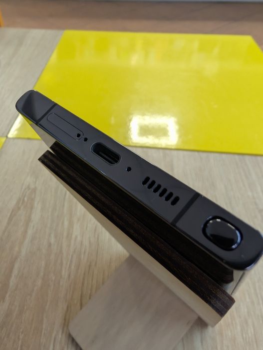 Samsung s23 ultra 8/256