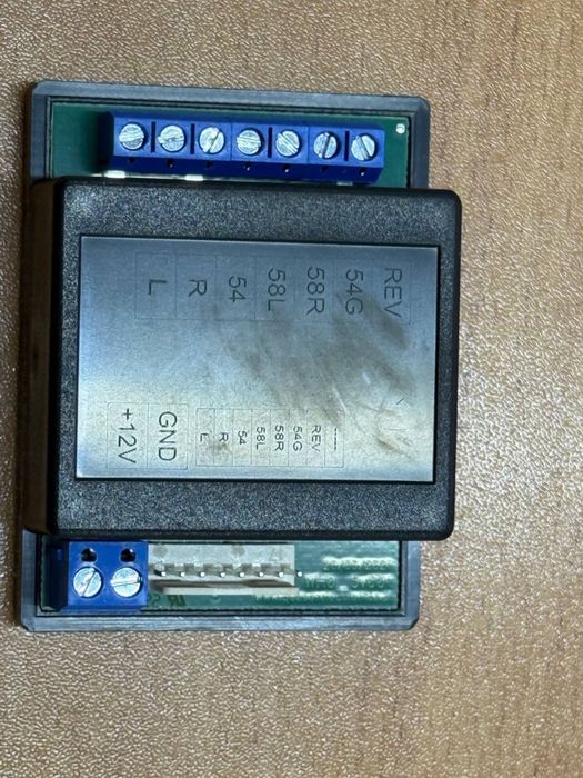 Блок узгодження фаркопа Auto-Hak WH0