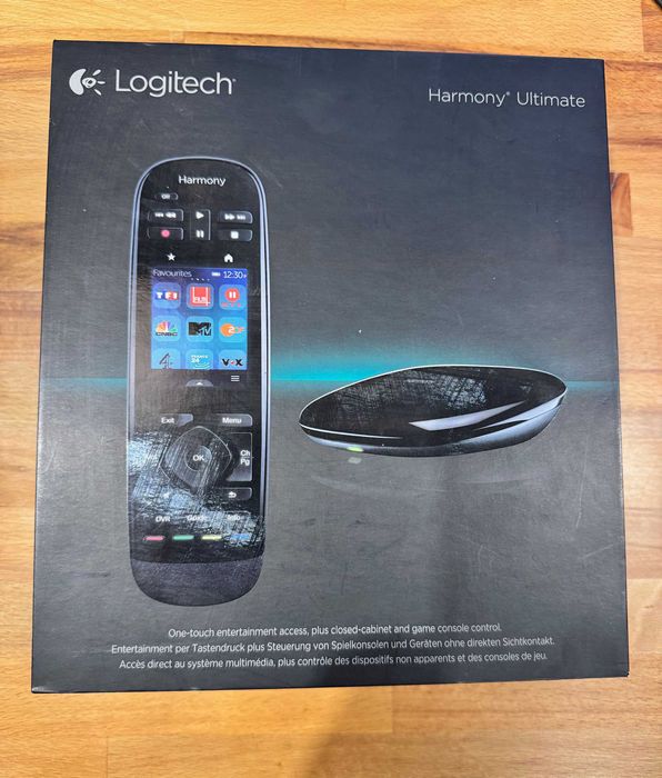 Logitech Harmony Ultimate - Pilot + hub
