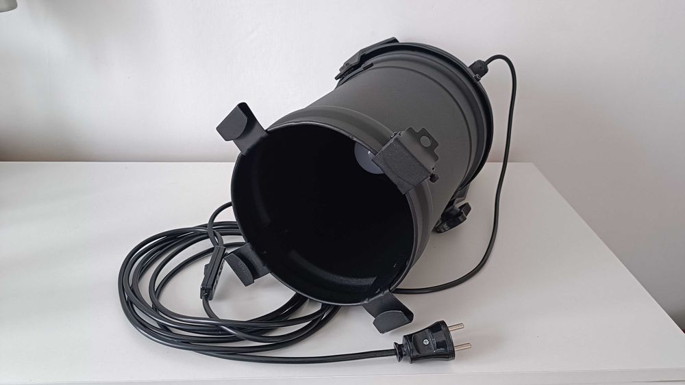 Reflektor sceniczny Eurolite. Lampa do domu, Loft,