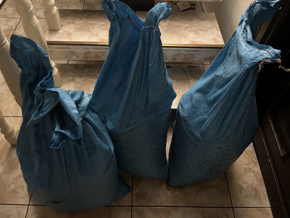 Tona eko groszku w workach. Sezonowany dwa lata