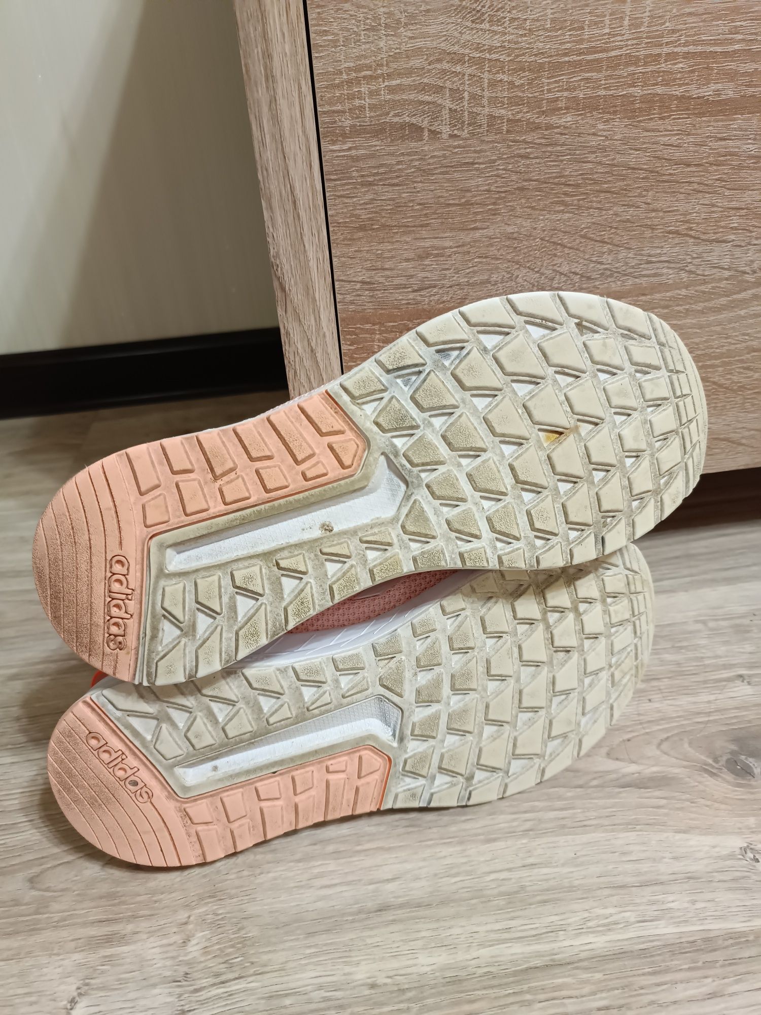 Кросівки Adidas оригінал