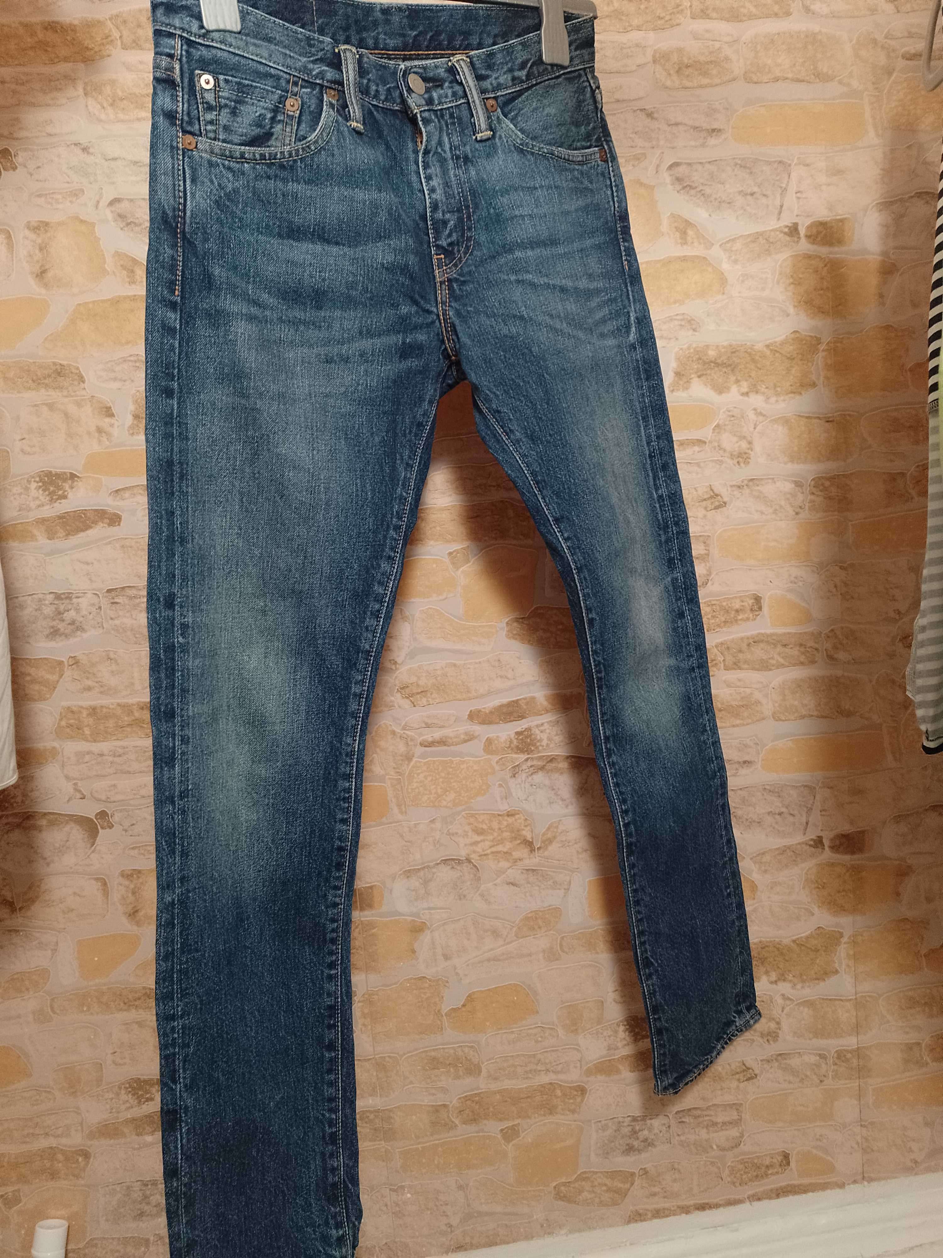 Levi's  (W29 L32) / Spodnie dżinsowe, jeansy, dżinsy