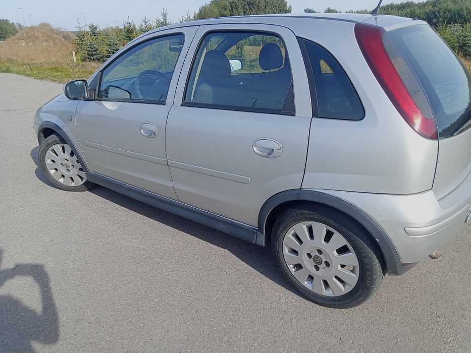 Opel Corsa C 1.3 CDTI Cosmo 5D 2005r