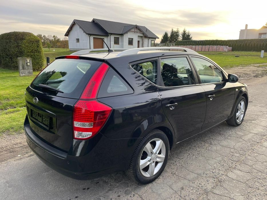Kia cee'd 1.4 benzyna 177 tys przebieg