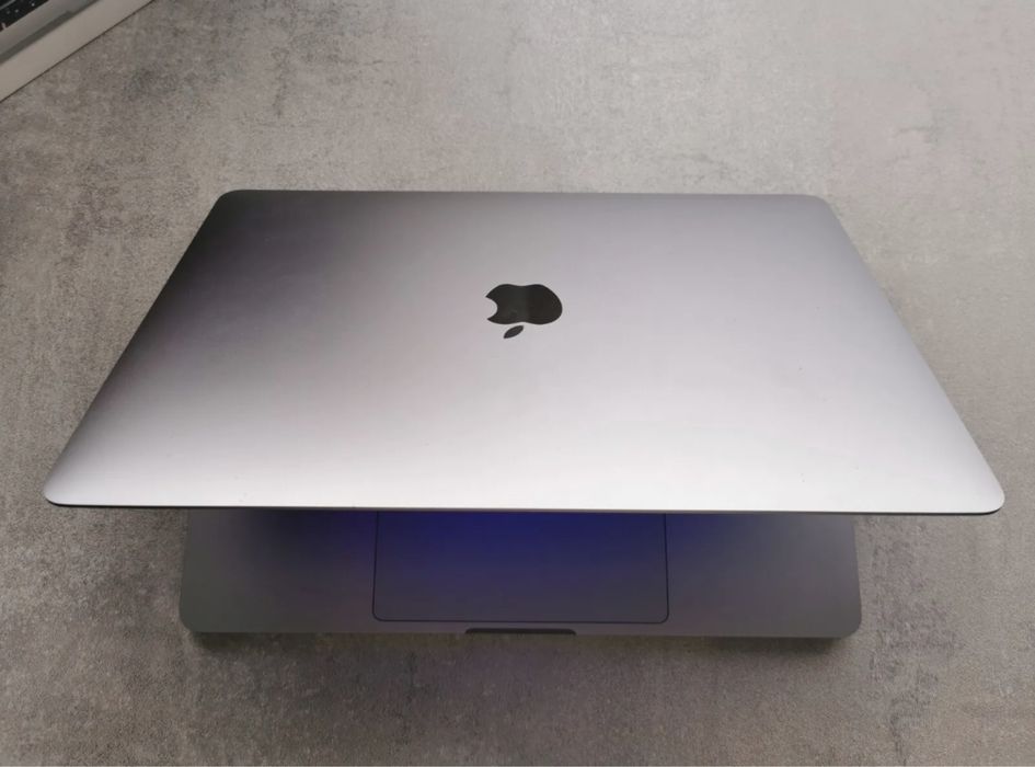 Apple MacBook Pro M1 Computer - 13" | Like New64354260342145121