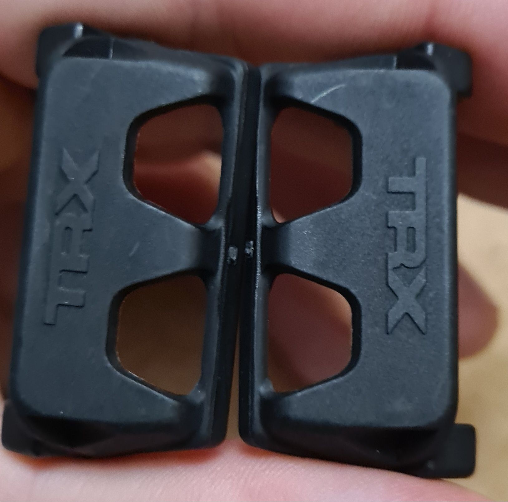 Nowe osłony serwa Traxxas E-revo VXL 4x4 1/16.