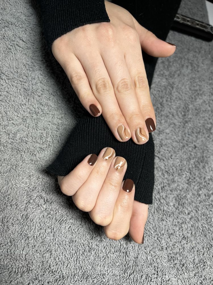 Manicure hybrydowy