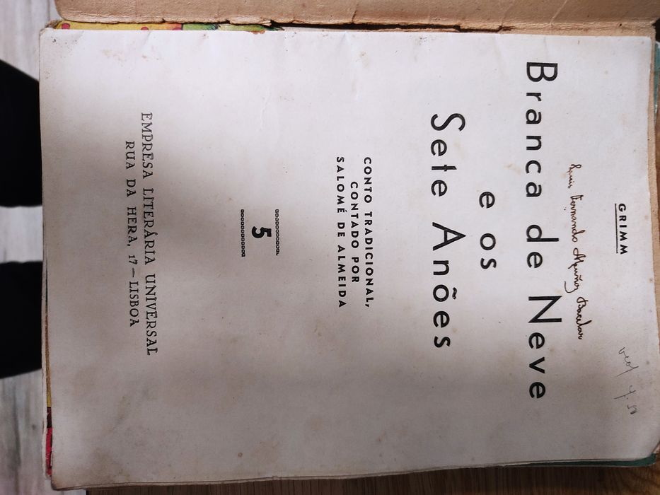 Livro Branca de Neve e os sete anões