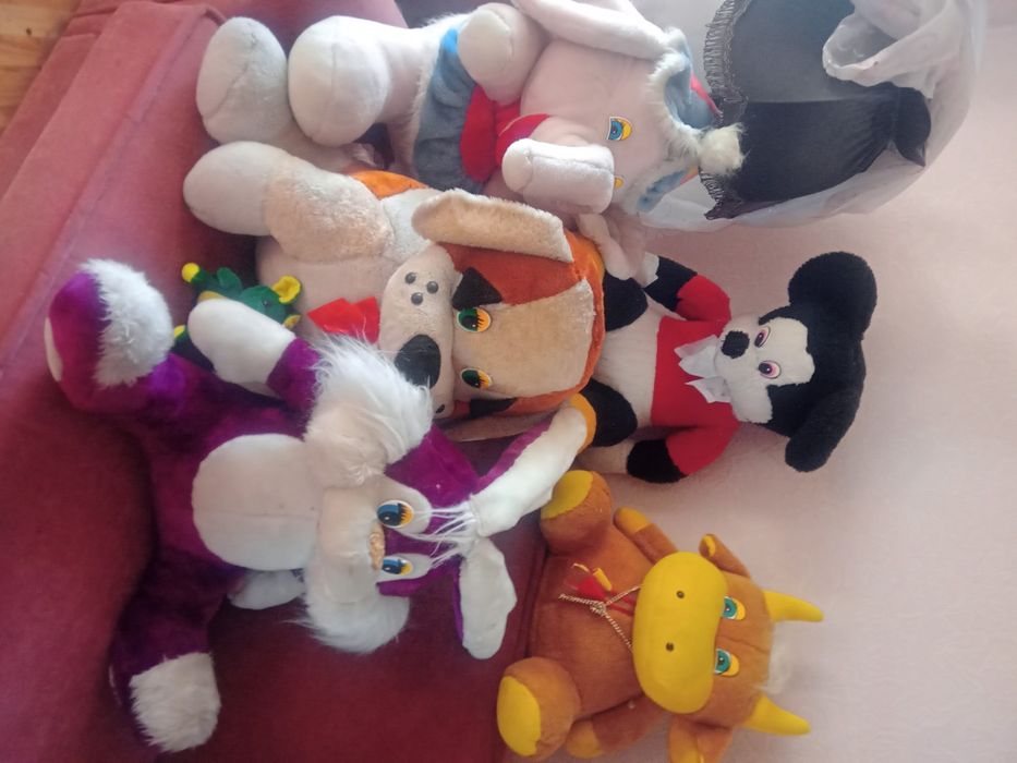 Продам большие мягкие игрушки