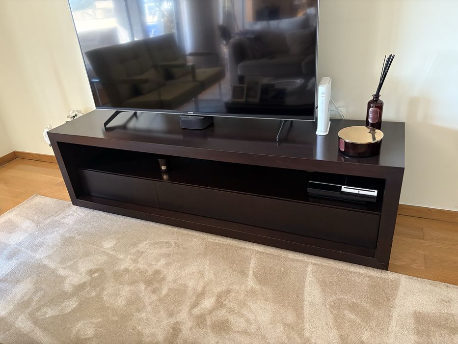 Movel de apoio para TV