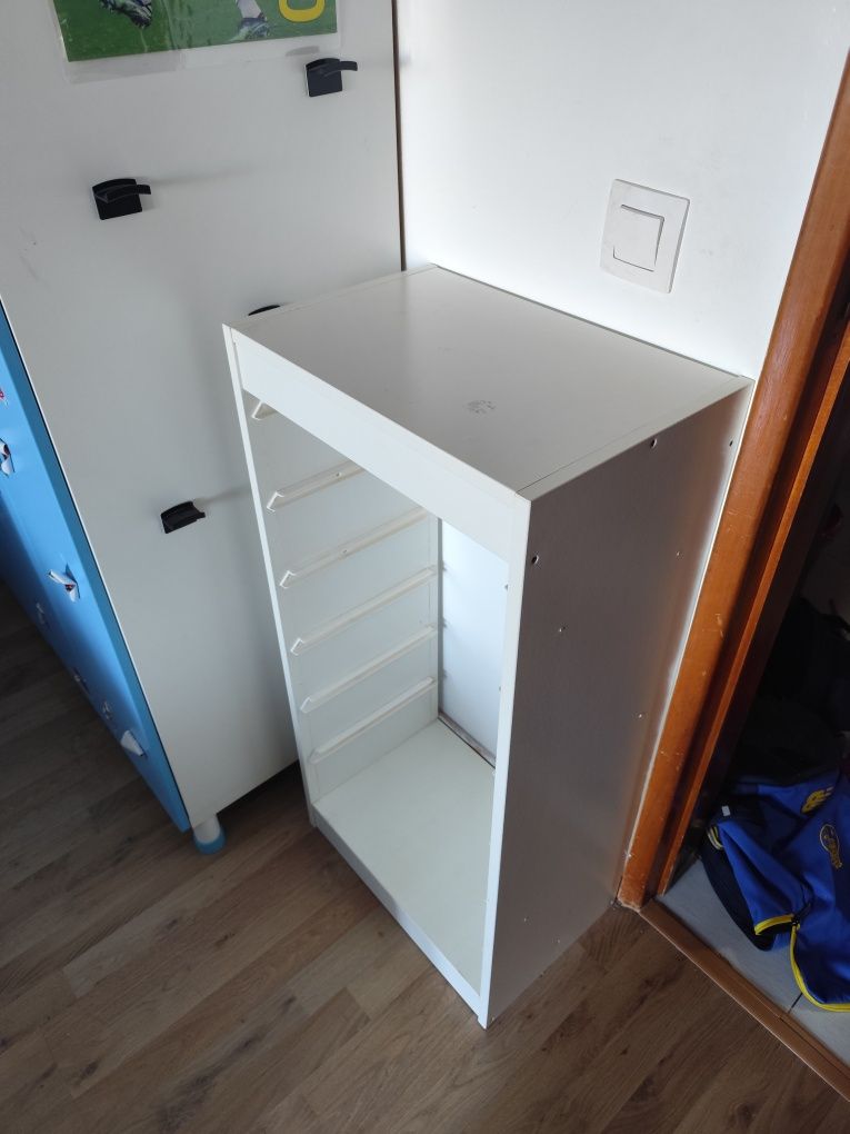 Móvel IKEA sistema Trofast