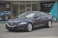 Офіційний Jaguar XJ 2011 року