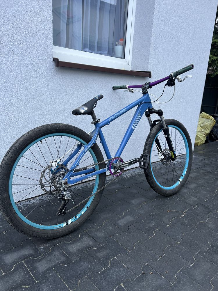 rower author agang mtb stunt  dirt dh street