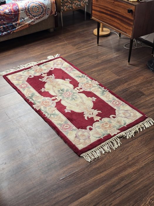 Piękny dywan wełniany,  gruba wełna