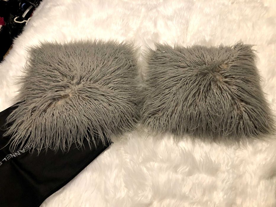 2 almofadas zara home cinzentas de pelo