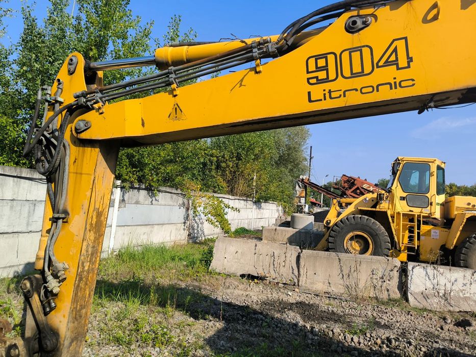 Koparka kołowa Liebherr 904 siłownik pompa hydrauliczna silnik