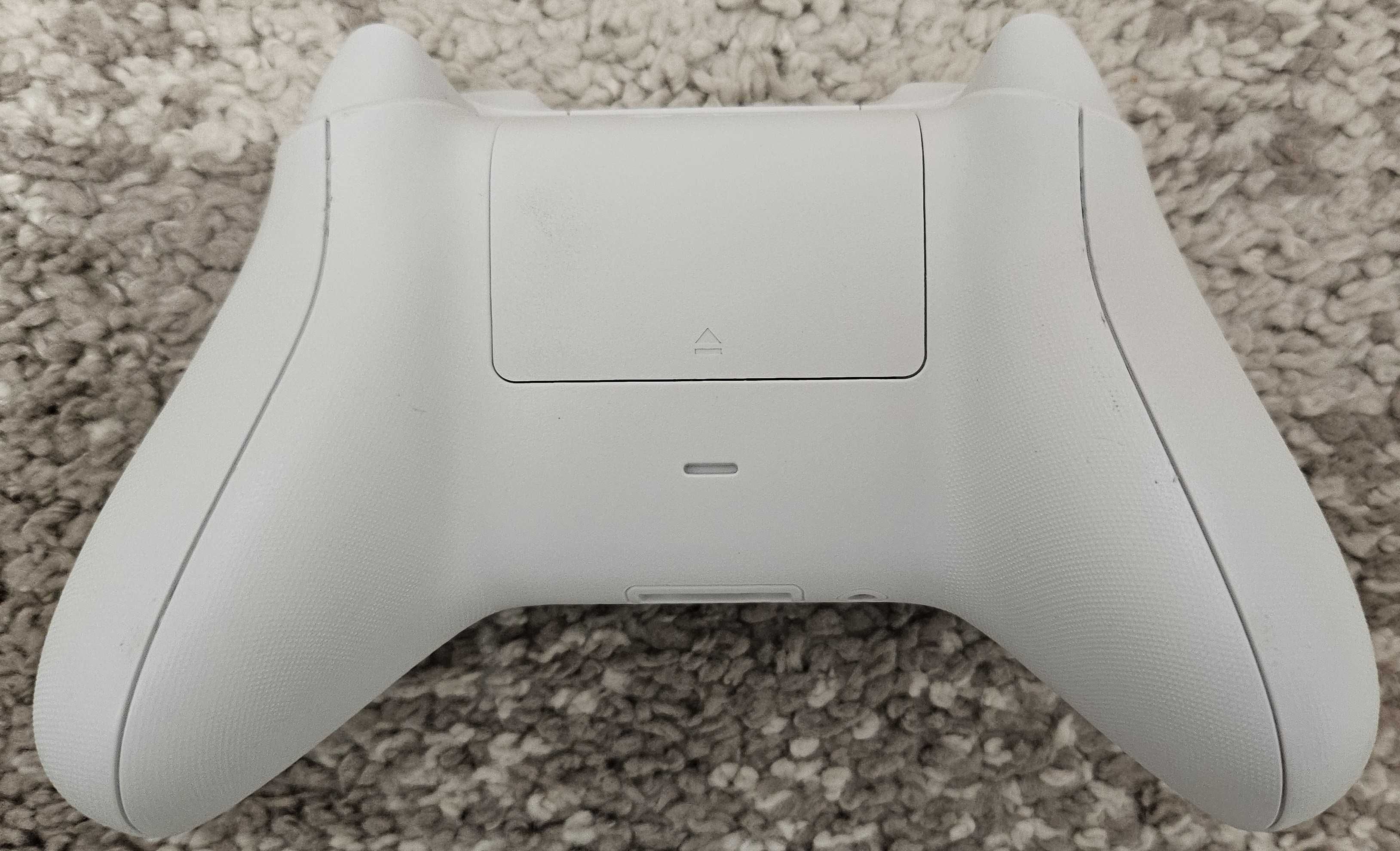 Oryginalny pad PC/Xbox 1914 Robot White nowe analogi