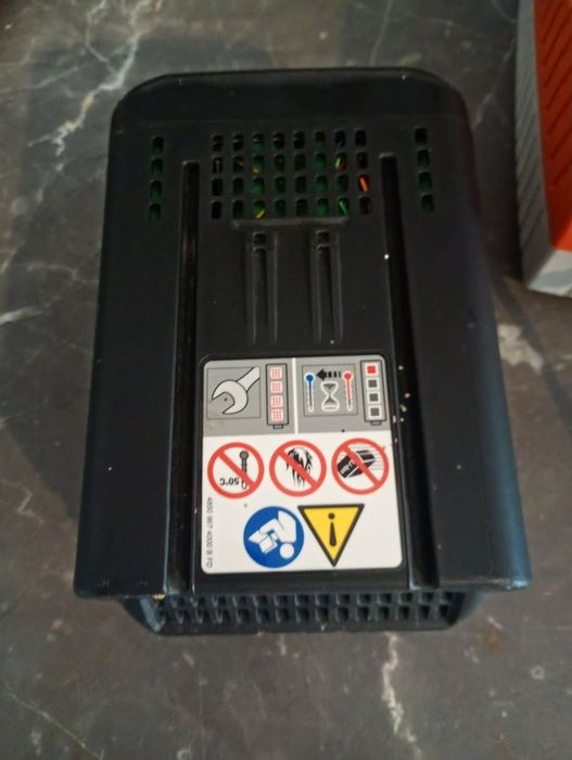 Stihl ap200 bateria z ladowarka