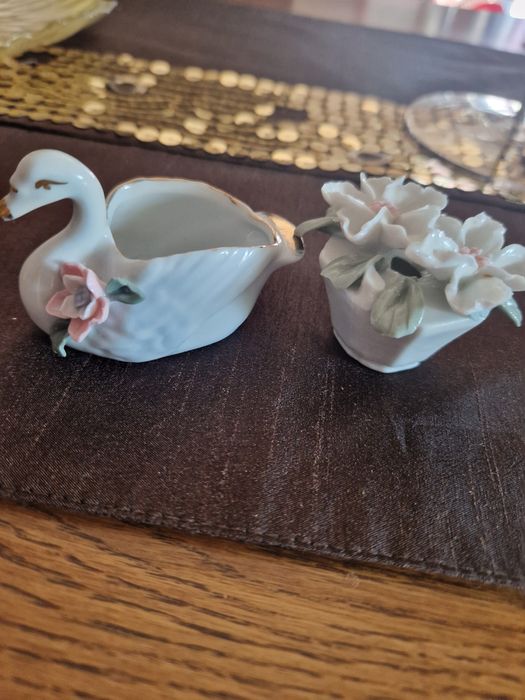 Dekoracje porcelanowe w kwiaty