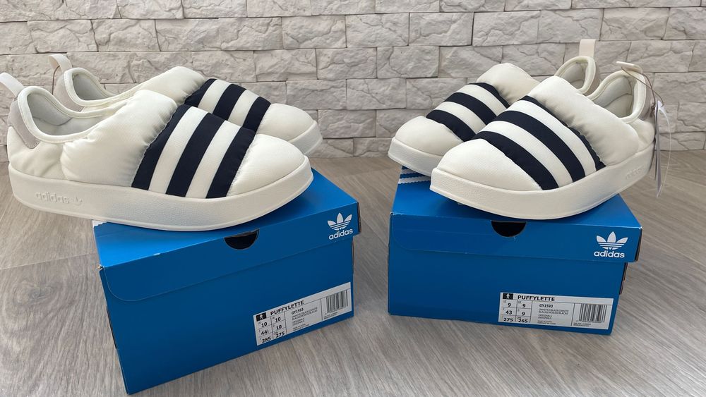 Тёплые пуховые слипоны дутики Adidas Puffylette Originals 2022 белые