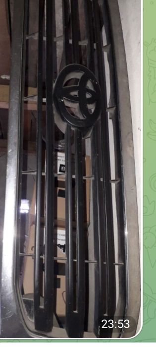 Решотка радиатора Тойота ЛенКрузер