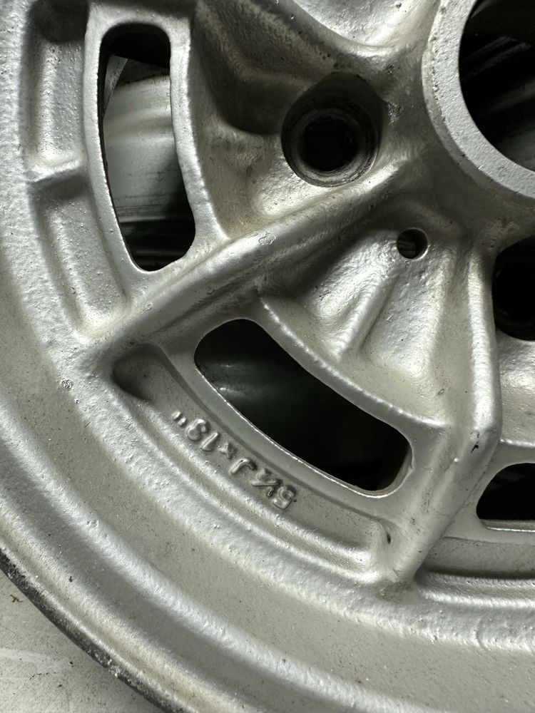 4 jantes Campagnolo 13” Magnésio 4x108