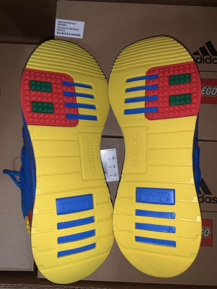 Кроссовки Adidas Racer TR21 x Lego
