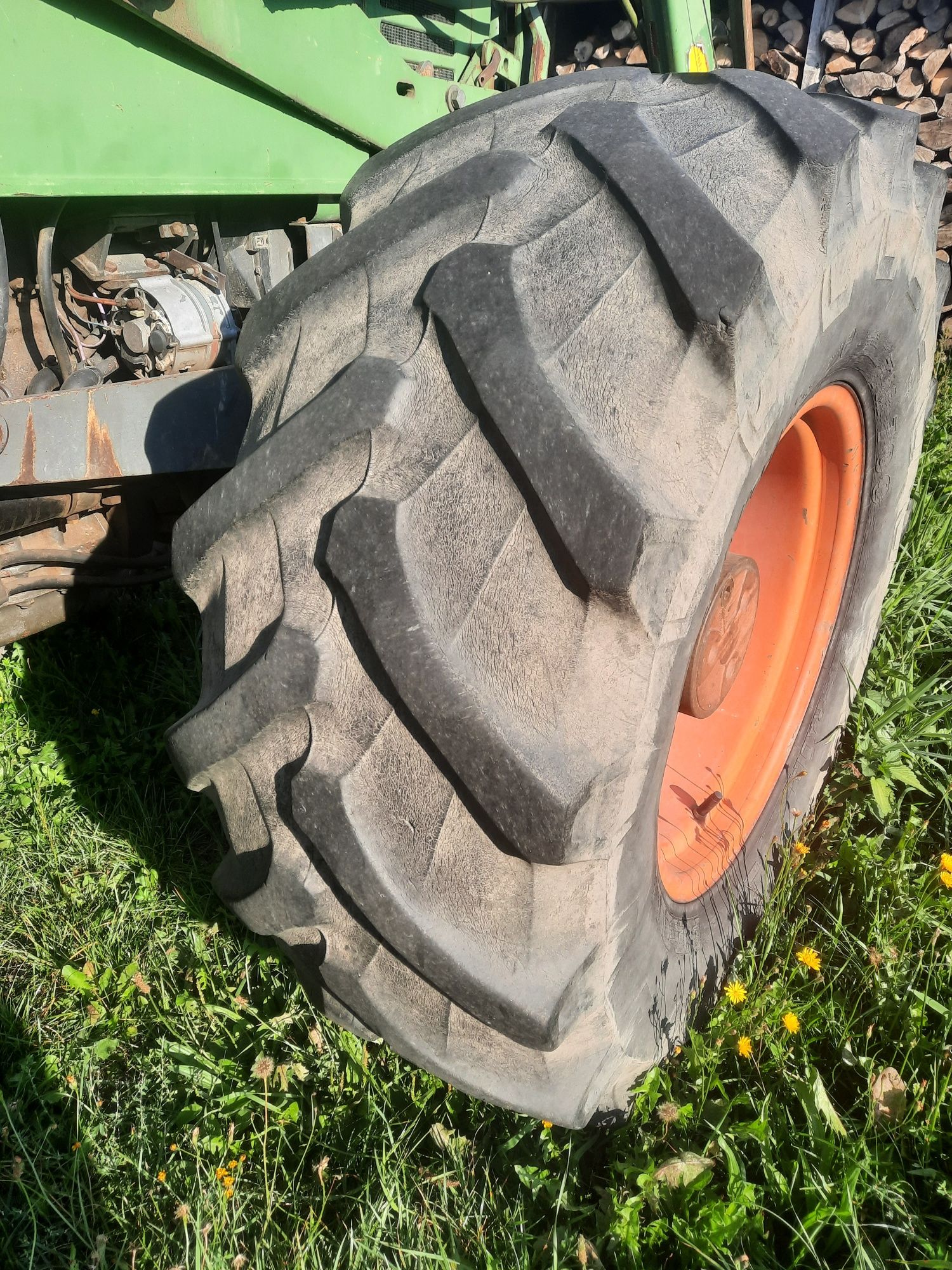 Opony  2 Sztuki 520/70R 38 Pirelli 480/ 70 24