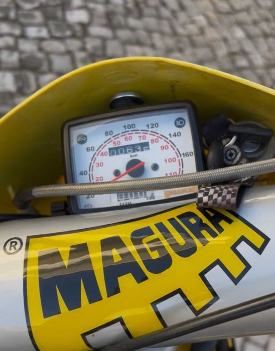 Husaberg FE400 4T 1999, 637km, Matriculada, 2 Lugares e Arranque Elect