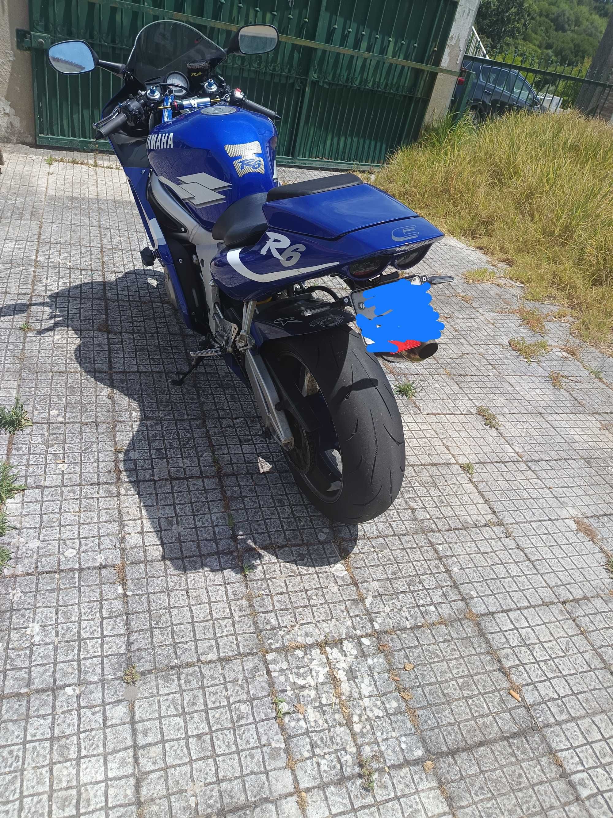 Yamaha R6 ano 2000