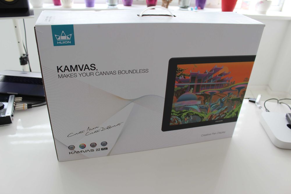 HUION KAMVAS 22 PLUS Графічний монітор