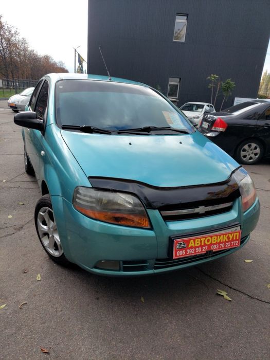 Chevrolet Aveo 2005 рік