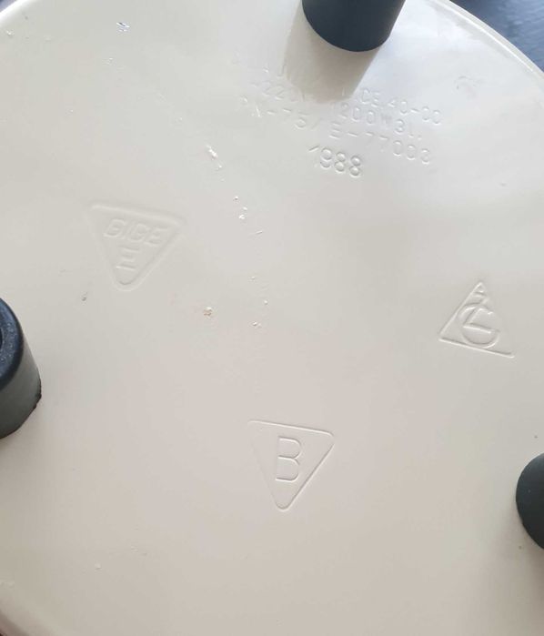 Czajnik elektryczny antyk 1988 3l 1200w