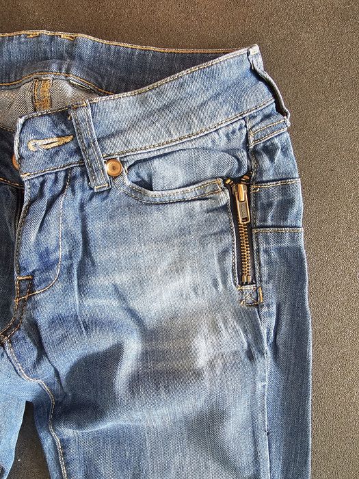 Calças de ganga mulher.
Tamanho 36