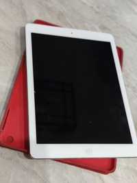 Планшет Apple Ipad Air A1474 16GB (не робочий)