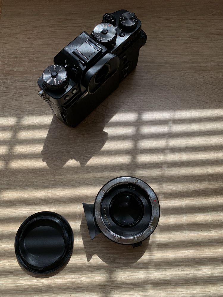 Продам камеру fujifilm x-t3 з комплектом