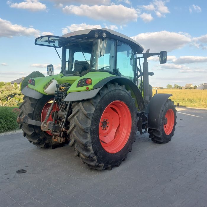 Claas Arion  440