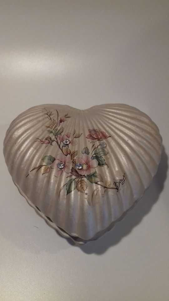włoskie puzderko w kształcie serca