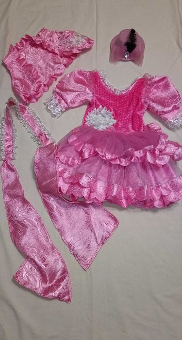 Костюм ляльки на Новий рік