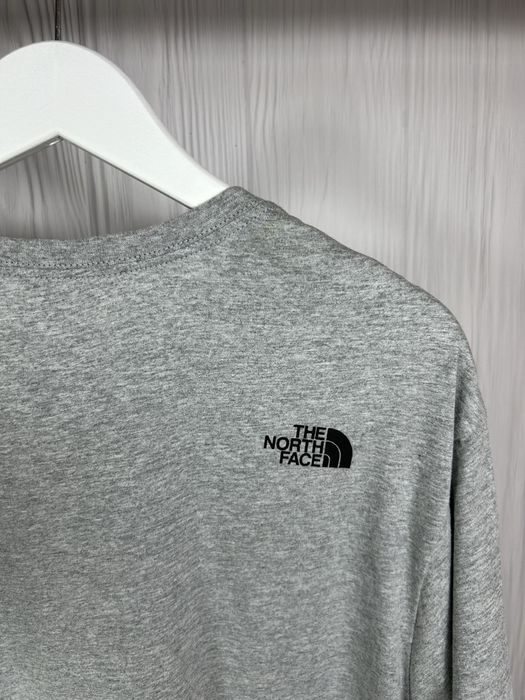TNF The North Face красива базова футболка Розмір XXl