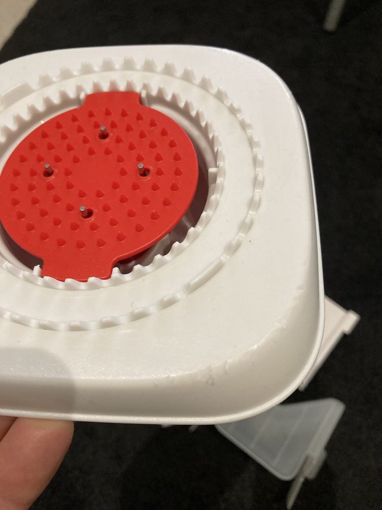Szarlownica duza mandolina tupperware