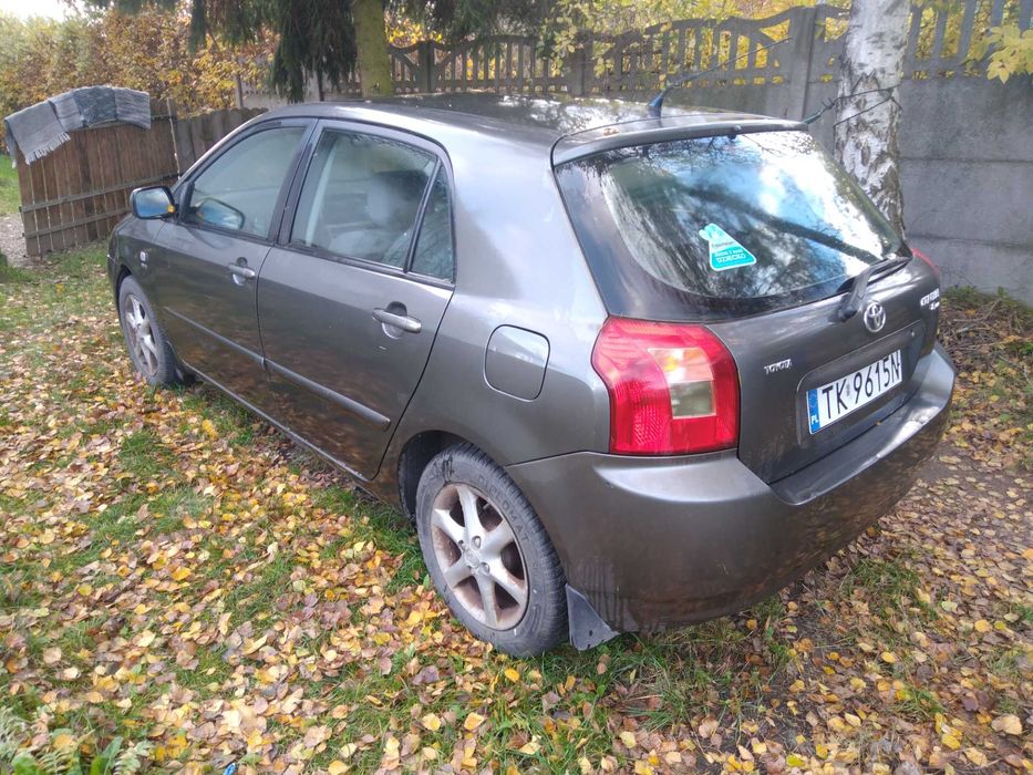 REZERWACJA Toyota Corolla 2003 1.6Zarejestrowany Anglik Sprawny.
