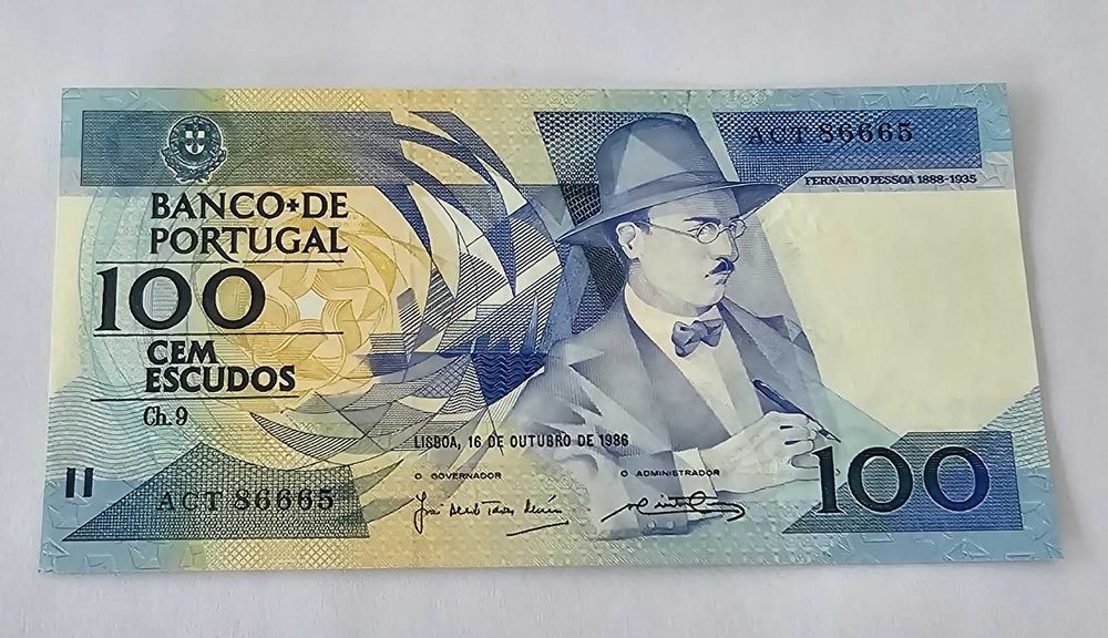Notas de 100 escudos antigas