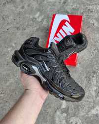 Кросівки Nike Air Max TN Plus